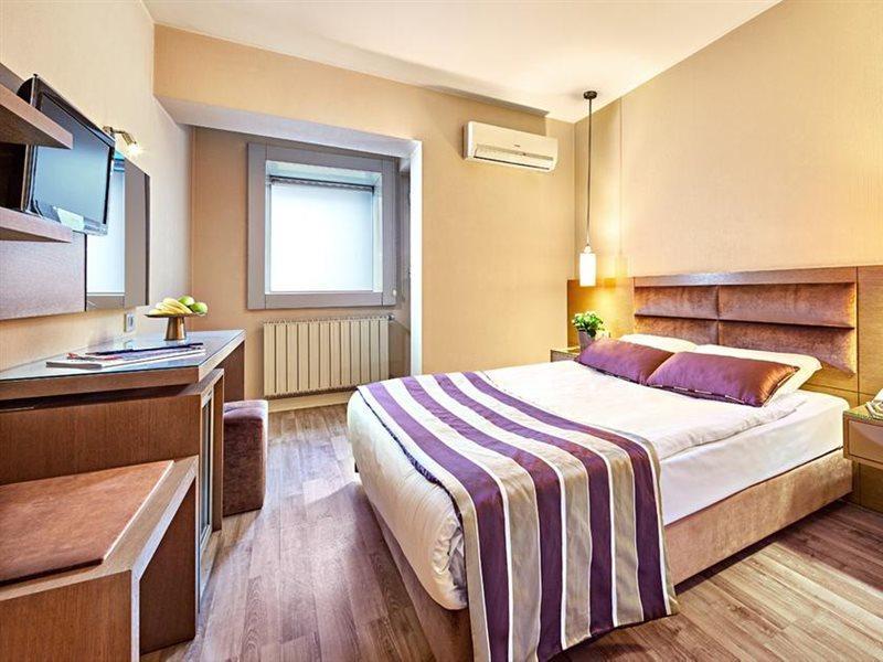 Hotel The New Zeybek 3*